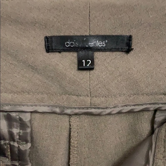 Daisy Fuentes Slacks - Picture 2 of 3